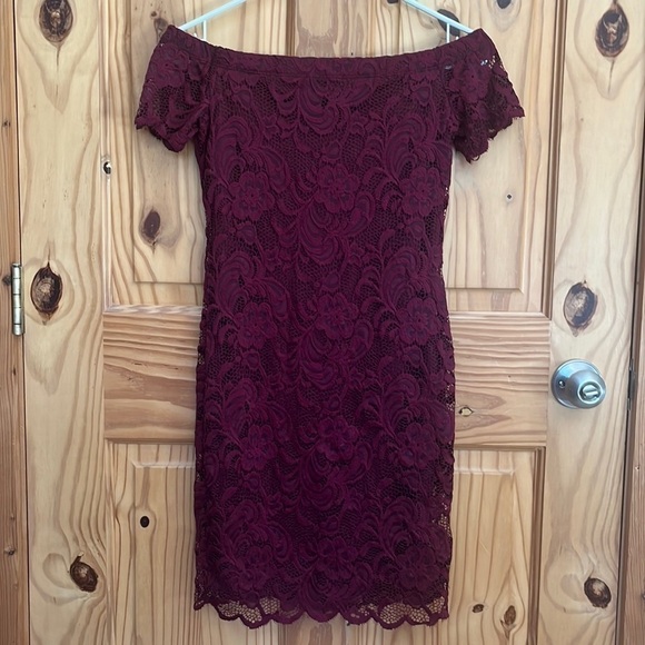 AMBIANCE Off The Shoulder Lace Bodycon Mini Dress - Picture 2 of 8